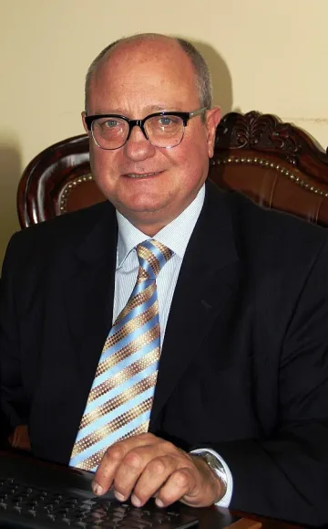 Министър Танев: Изчезнаха наши имоти по морето