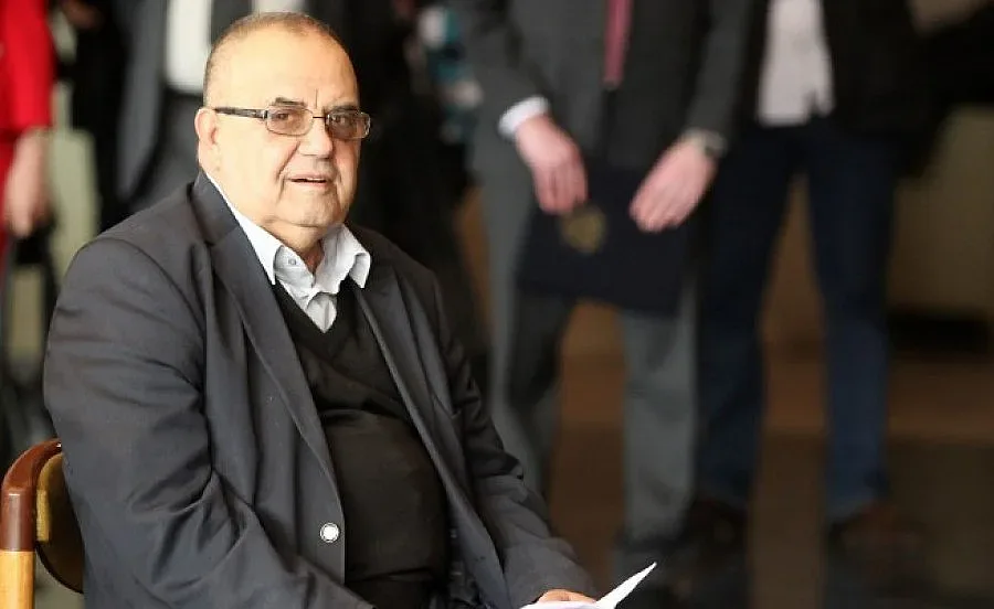 Окрадоха книга на Божидар Димитров