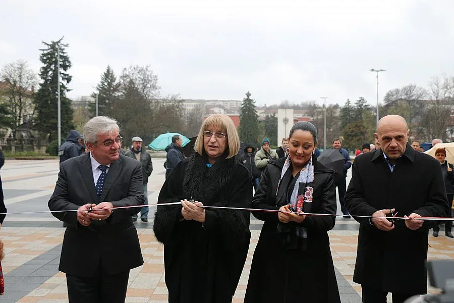 Павлова обеща 1 млн. на Плевен за градски проекти