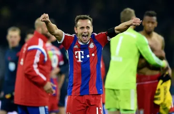 Клопо скочи на Матеус и феновете на "Байерн"