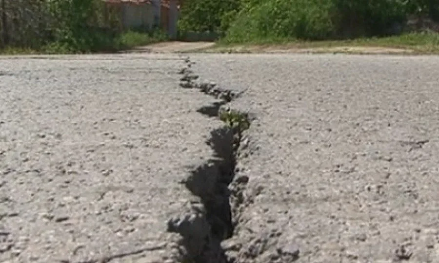 Укрепиха спешно път за Цветница