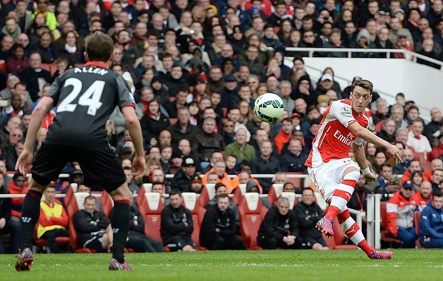 Голово шоу и бунт в Лондон