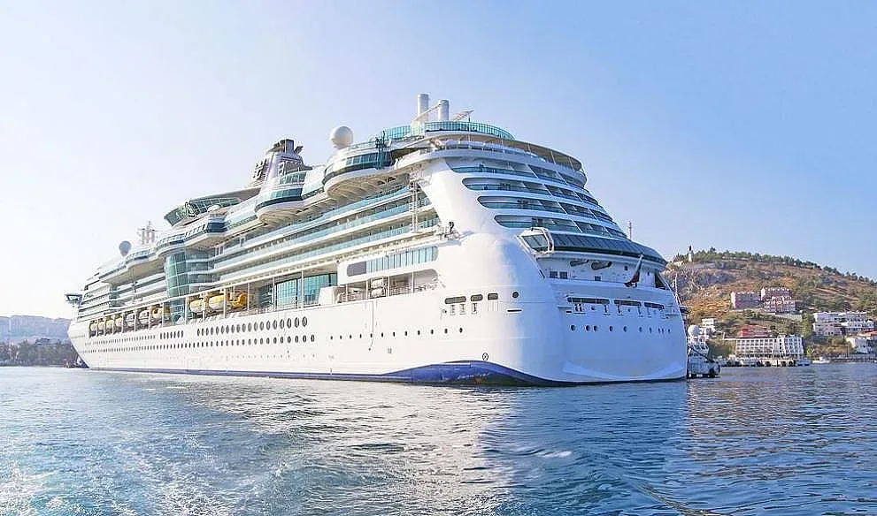 Кошмар на круизен кораб! Има 17 изчезнали