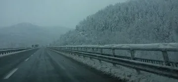 Огромно задръстване на пътя Батак -Доспат
