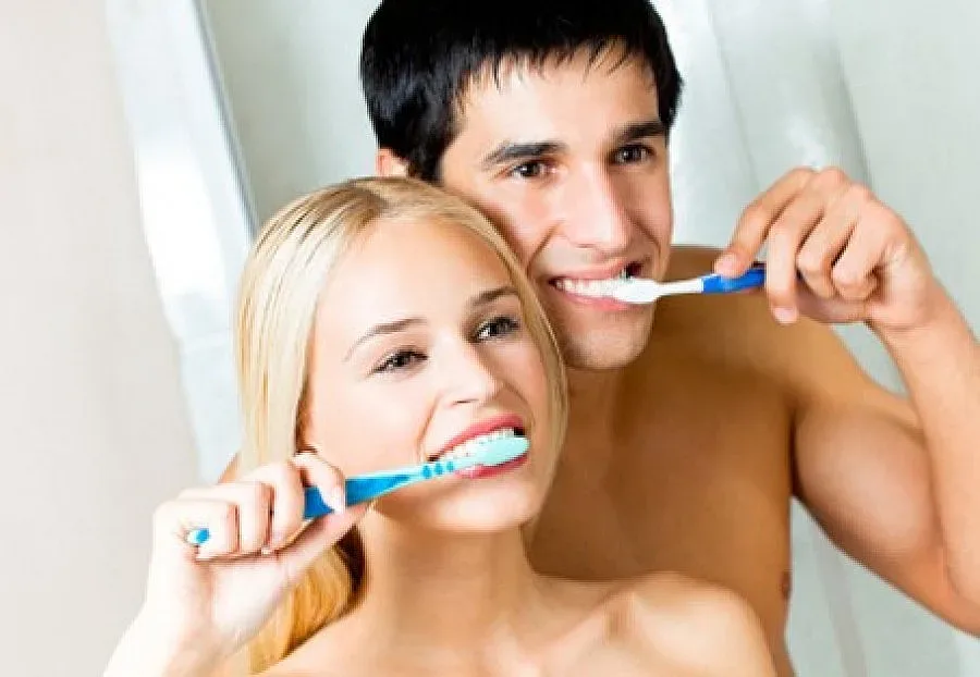 Търкайте зъбите поне 2 минути