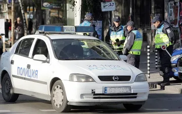 Изгоряха 3 коли срещу КАТ