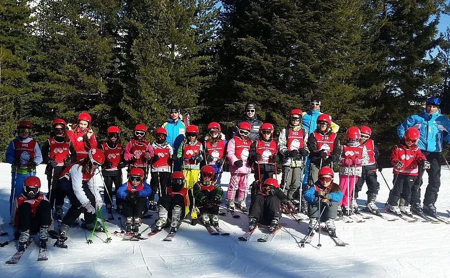 Шампионите от "Научи се да караш ски" тренират в Банско