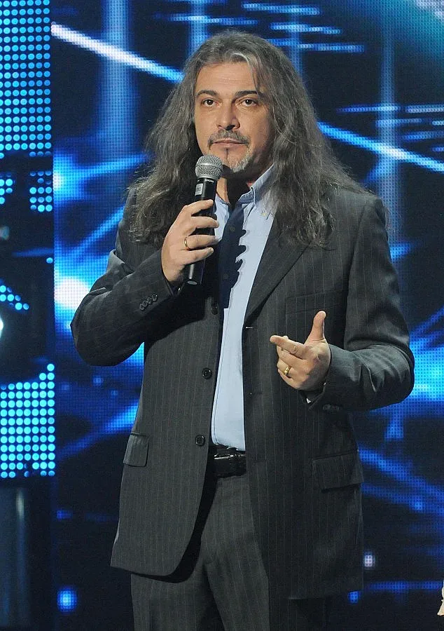 Маги Халваджиян говори за успеха пред студенти