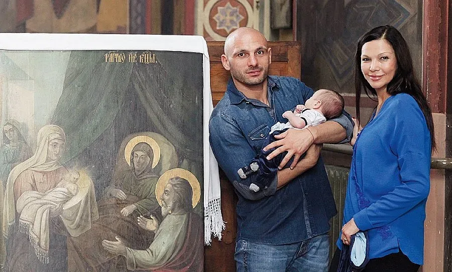 Юлияна Дончева мисли за трето