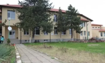 Закриват дома за деца в разградското село Просторно