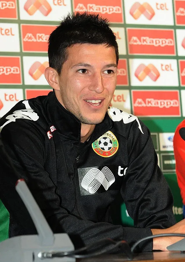 Мицански води атаката срещу Италия, Дяков - капитан