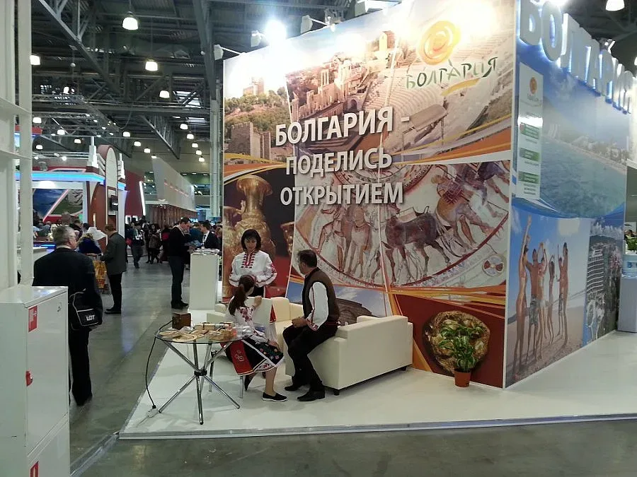 Долината на розите и тракийските царе - хит на изложението в Москва