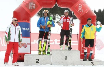 Алпиецът Алберт Попов с титла и рекорд в ските