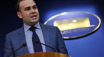 Пикасо и Реноар в дома на арестуван министър