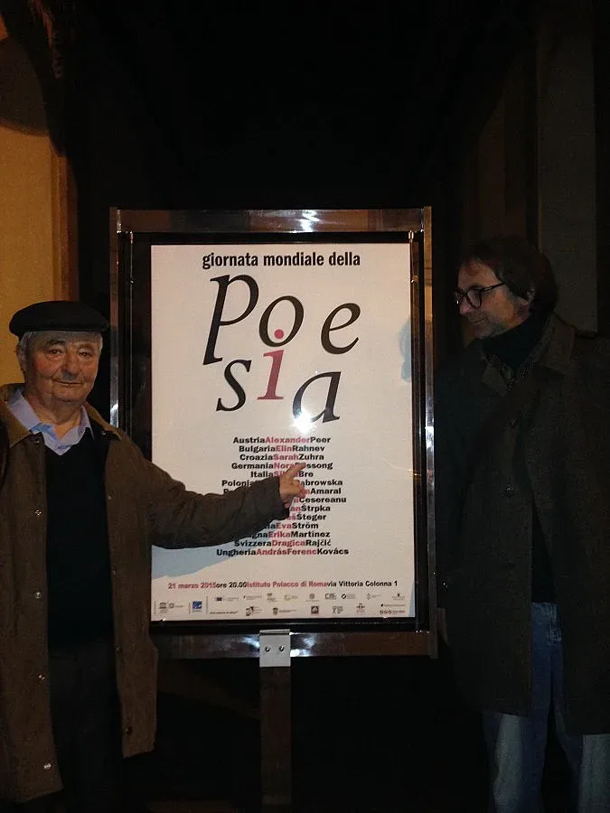 Рим слуша стиховете на Елин Рахнев