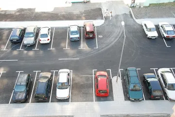 Двама в болница след бой за паркомясто