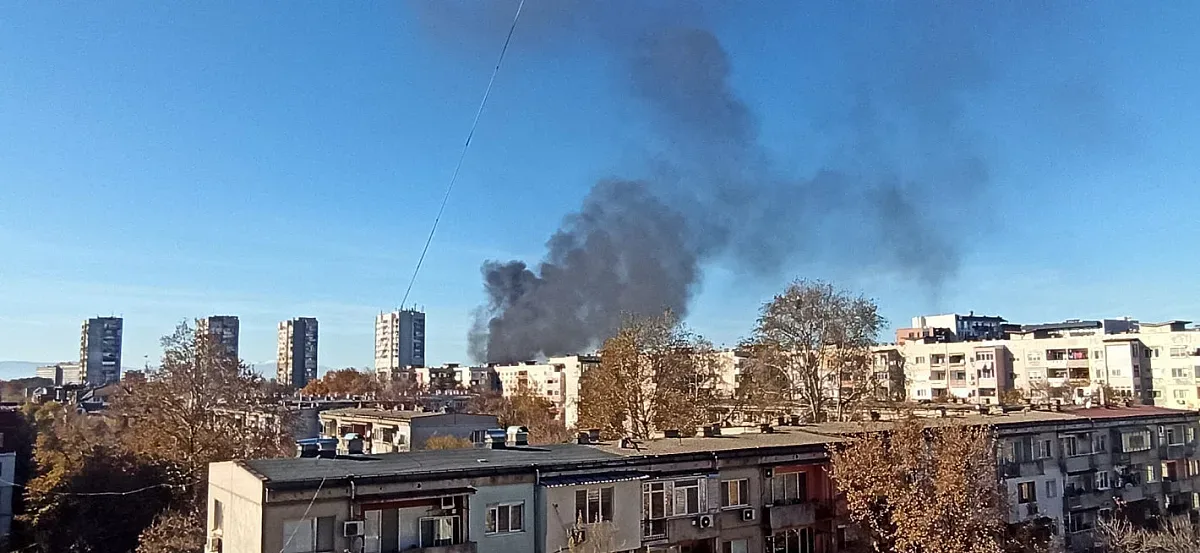 Огромен пожар в Пловдив! Хората говорят за апокалипсис