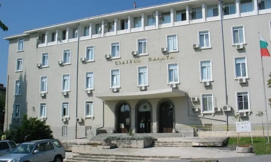 Бомбена заплаха затвори Старозагорския съд