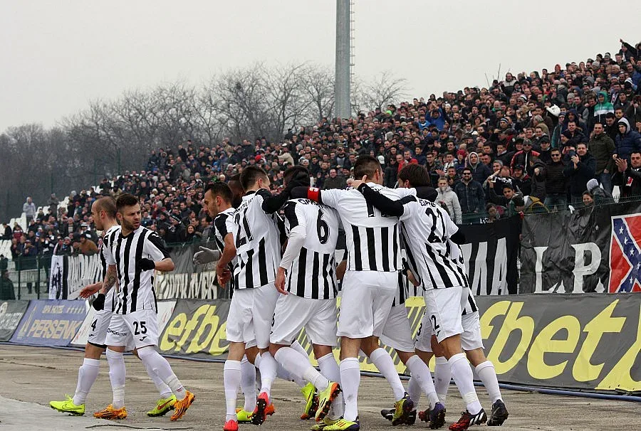 Апокалипсис  и в "Локо" (Пд)