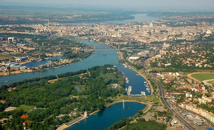 Сърбия иска компенсации от НАТО за бомбардировките