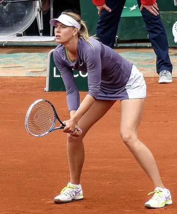 Шарапова не иска американско граждаство