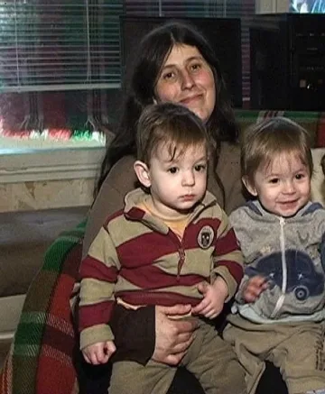 Семейство с 10 деца търси дом