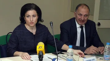 Проверяват агнешкото и яйцата за Великден