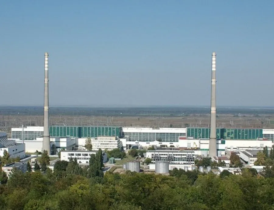 Режат за скрап на малките блокове в АЕЦ „Козлодуй”