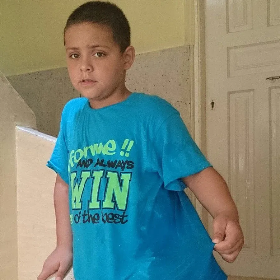 Подозират чужденец за убитото момче