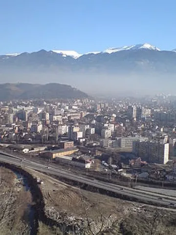 Консултанти запорираха общинска сметка в Дупница