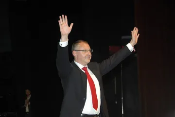 Сергей прави европейски щаб за избори