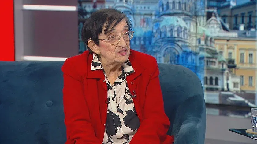 Мика Зайкова с мрачна прогноза за заплатите