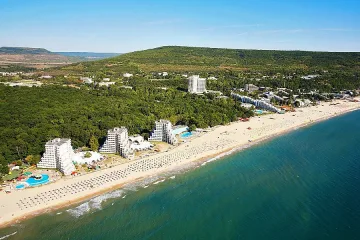 С първа пролет идват и първите туристи по морето