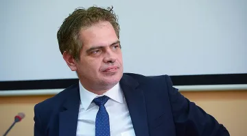Бивш министър разкри: Чака ни нещо страшно заради дупката в хазната
