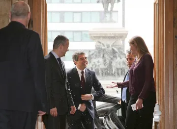 Президентът поиска: Референдум за задължителния вот (ОБЗОР)