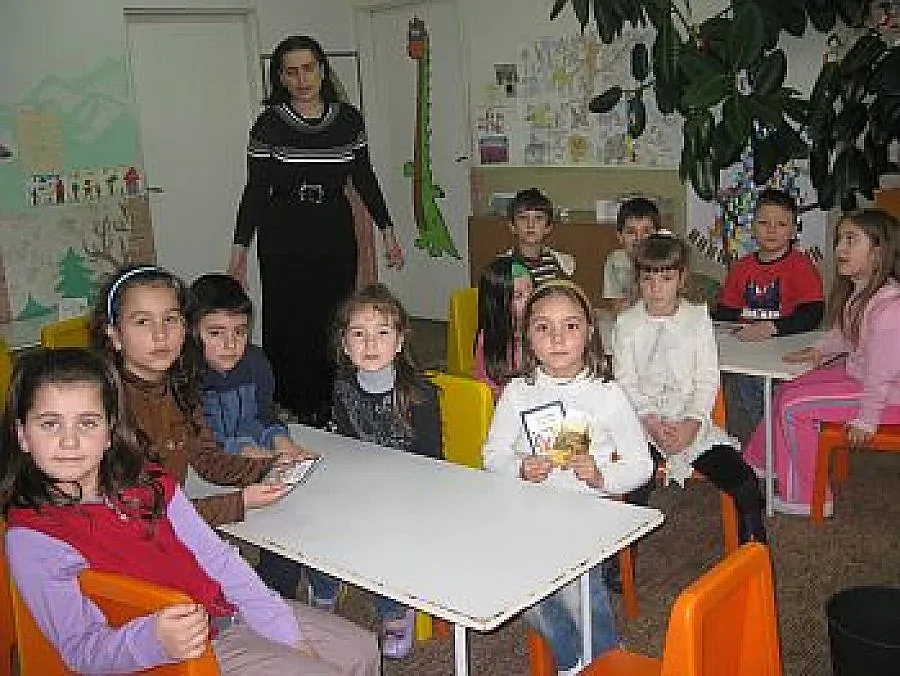 Повече от 100 деца учат православие в Радомир
