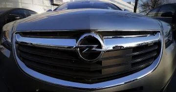General Motors изтеглят Opel от Русия 