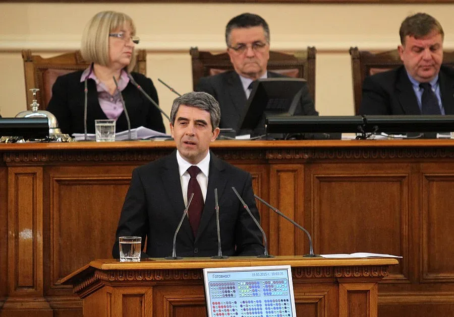 Изказването на Плевнелиев разбуни духовете в парламента