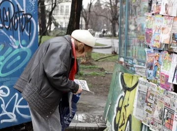 Ало - измамник преметна баба в полунощ с 1700 лв.