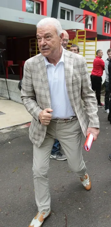 Манджукови и Инджови хвърлят бомба за ЦСКА