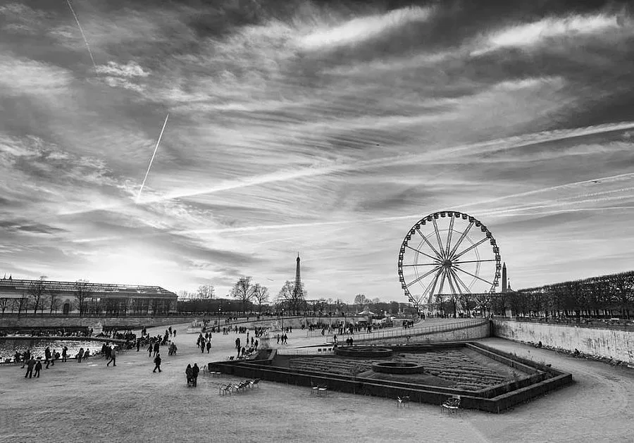 20 нюанса от Париж в София