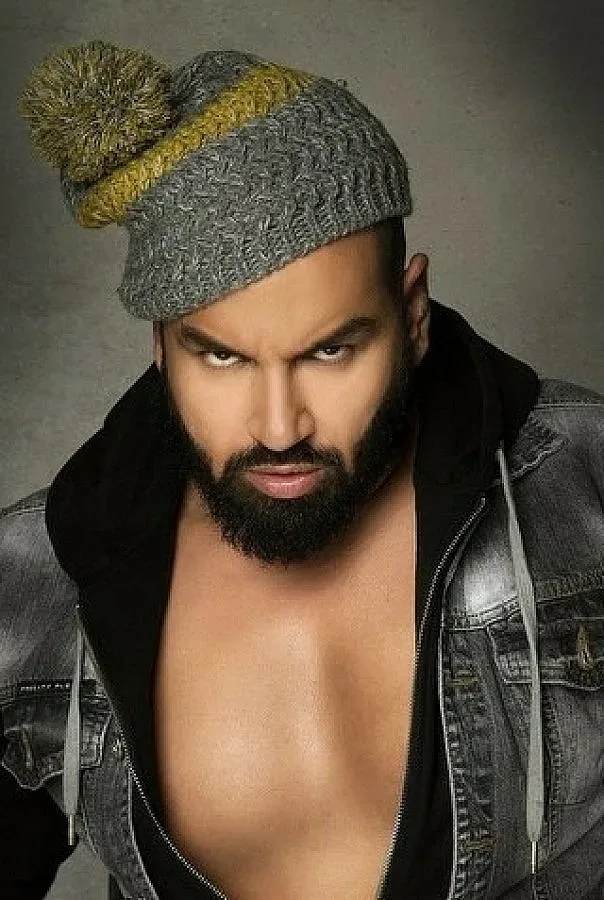 Фънки прости чалгата на Азис