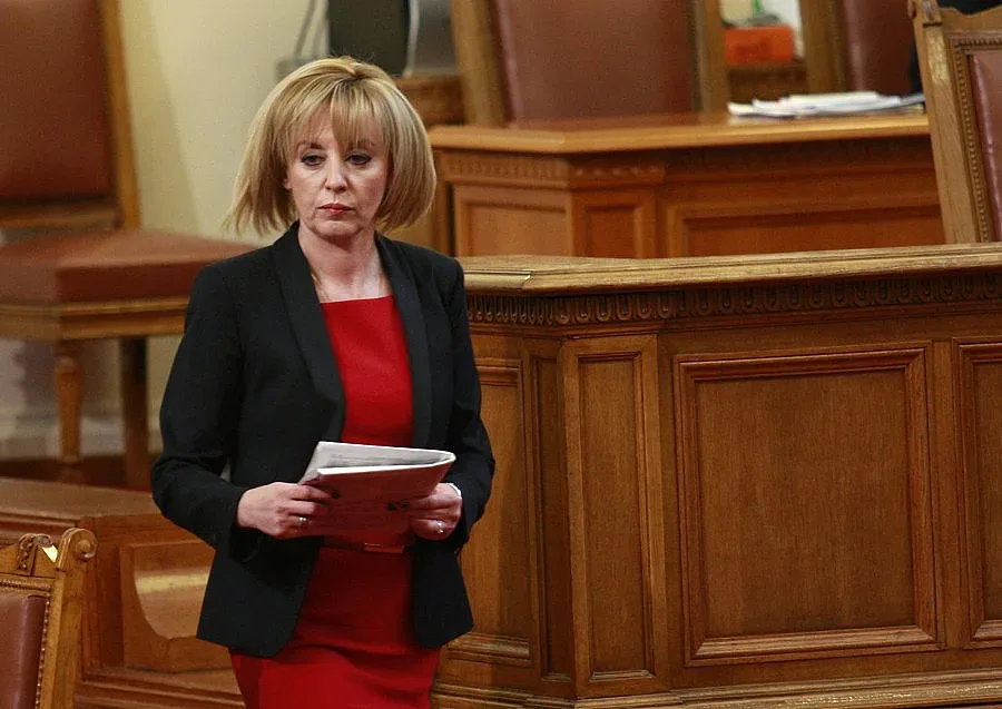 Манолова: Огромен фал е да не се издигне кандидат за кмет в Сърница