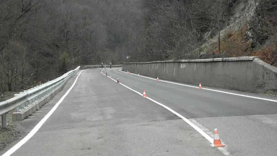 Пътят за Гърция се разцепи