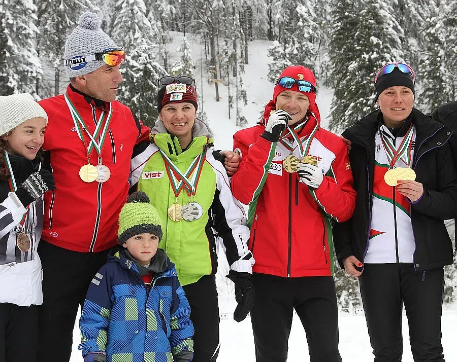 Цинзов и Григорова с хеттрик в Боровец