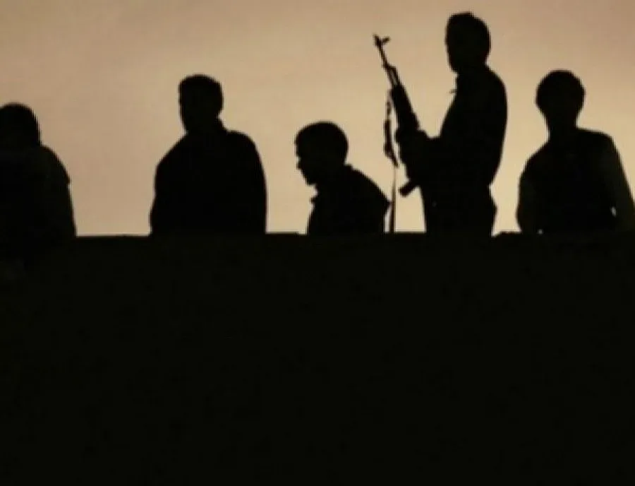 Хванаха агента, вербувал трите ученички за Ислямска държава