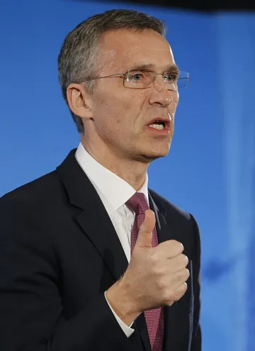 Столтенберг: Гаранциите за сигурност на НАТО не обхващат Украйна