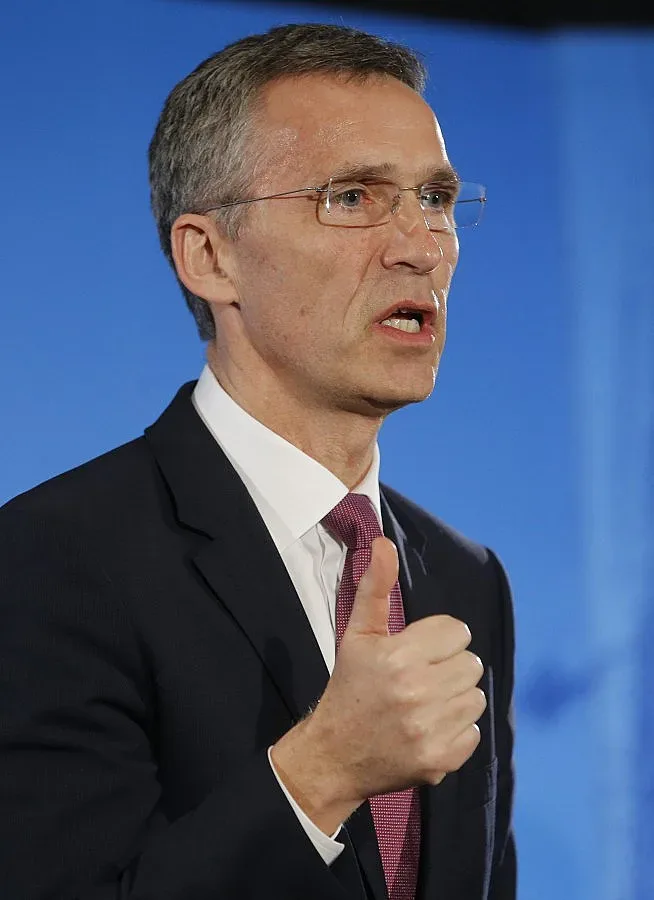 Столтенберг: Гаранциите за сигурност на НАТО не обхващат Украйна