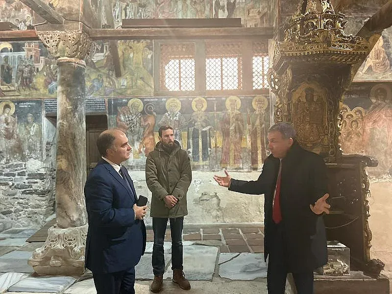 Министър Найден Тодоров на инспекция в Несебър. Какво видя?