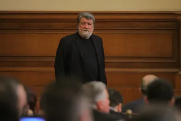 Как Вежди превзе Лувъра и докара Роден